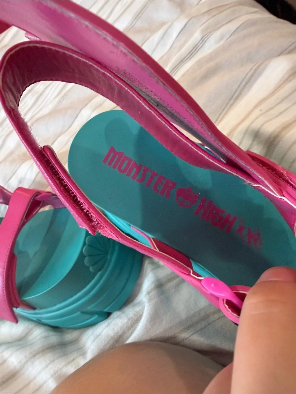 Monster High Lagoona blue Teal and Hot Pink Platform Sandals